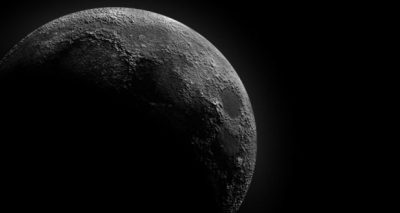 تصوير الجانب المظلم من القمر